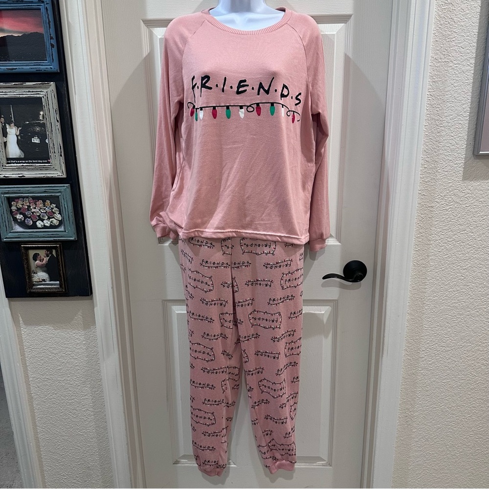 Friends Christmas Holiday Pajamas Set - Pink
